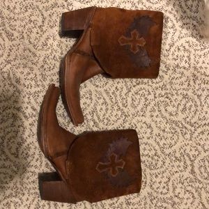 Women’s leather boots.